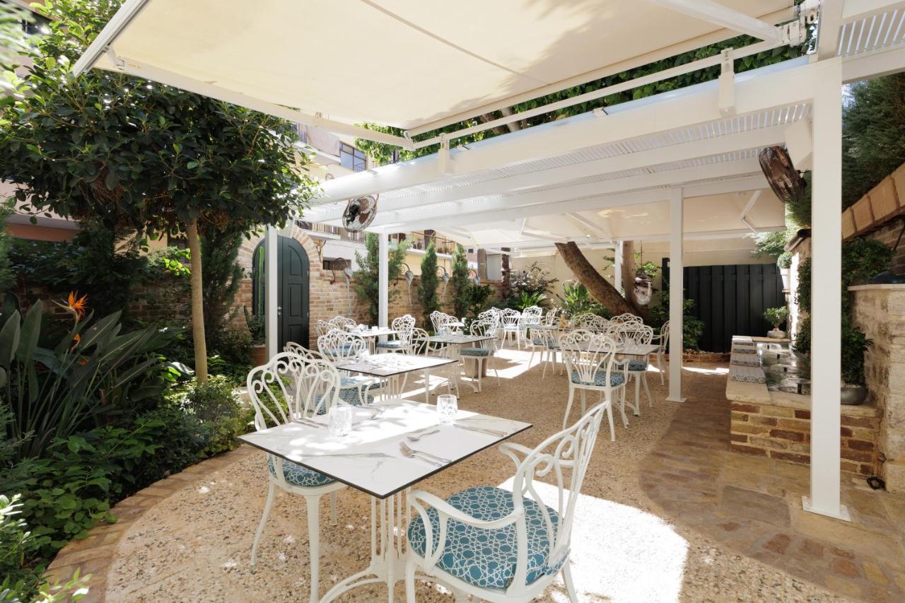 Acanthus Blue Corfu  外观 照片